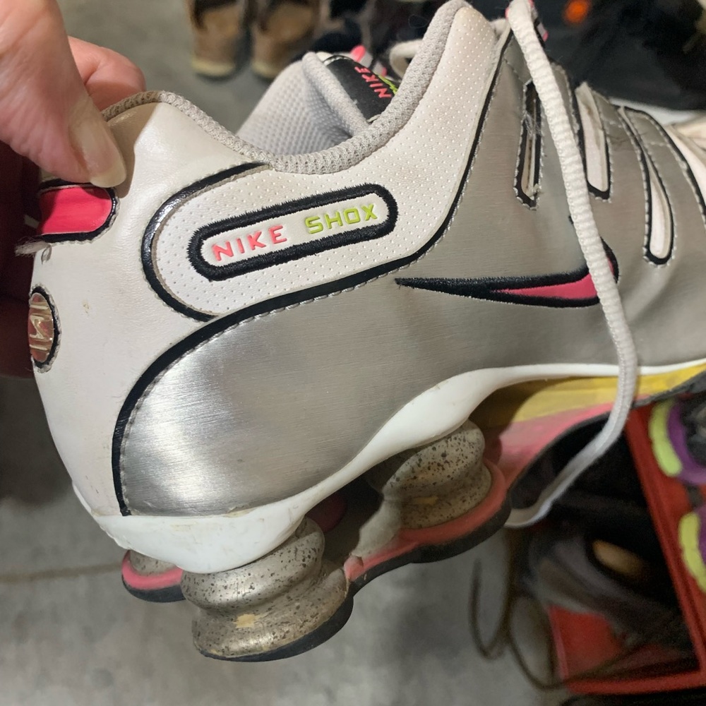 Nike SHOX - Women’s 8.5
